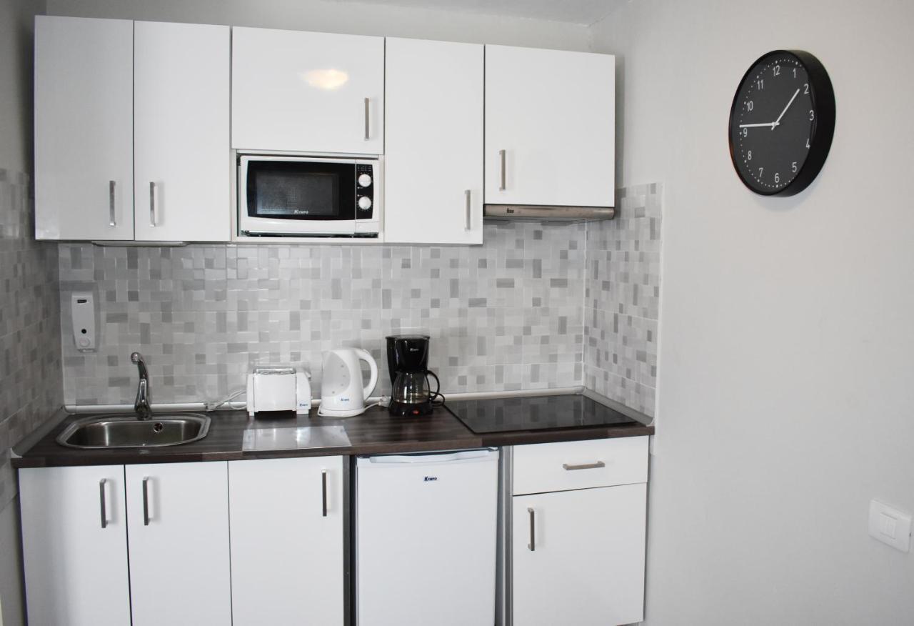 Aguazul 112, 118, 202, 216 Appartement Puerto del Carmen  Buitenkant foto